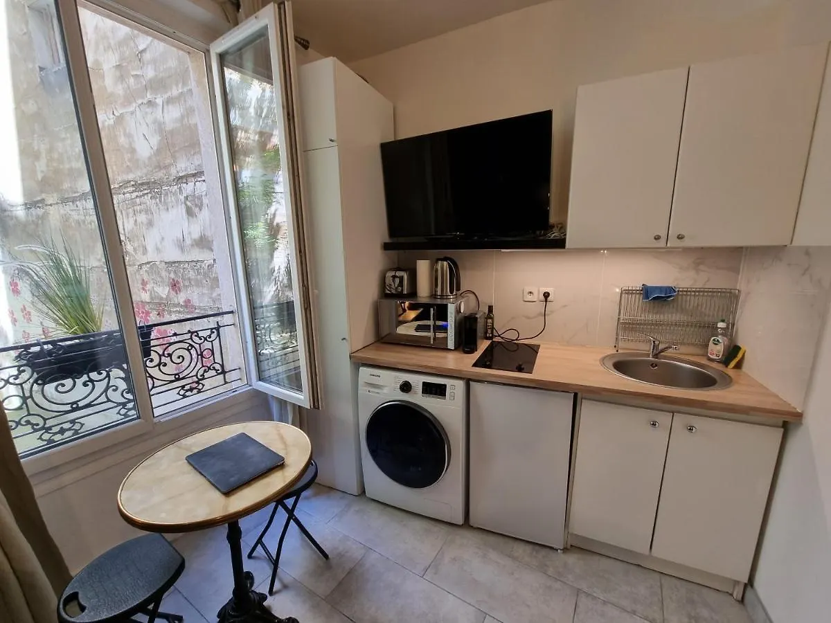 Cosy Studio In Heart Of Montmartre Paris 0*,
