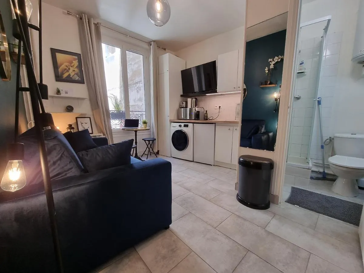 Cosy Studio In Heart Of Montmartre Paris Apartment