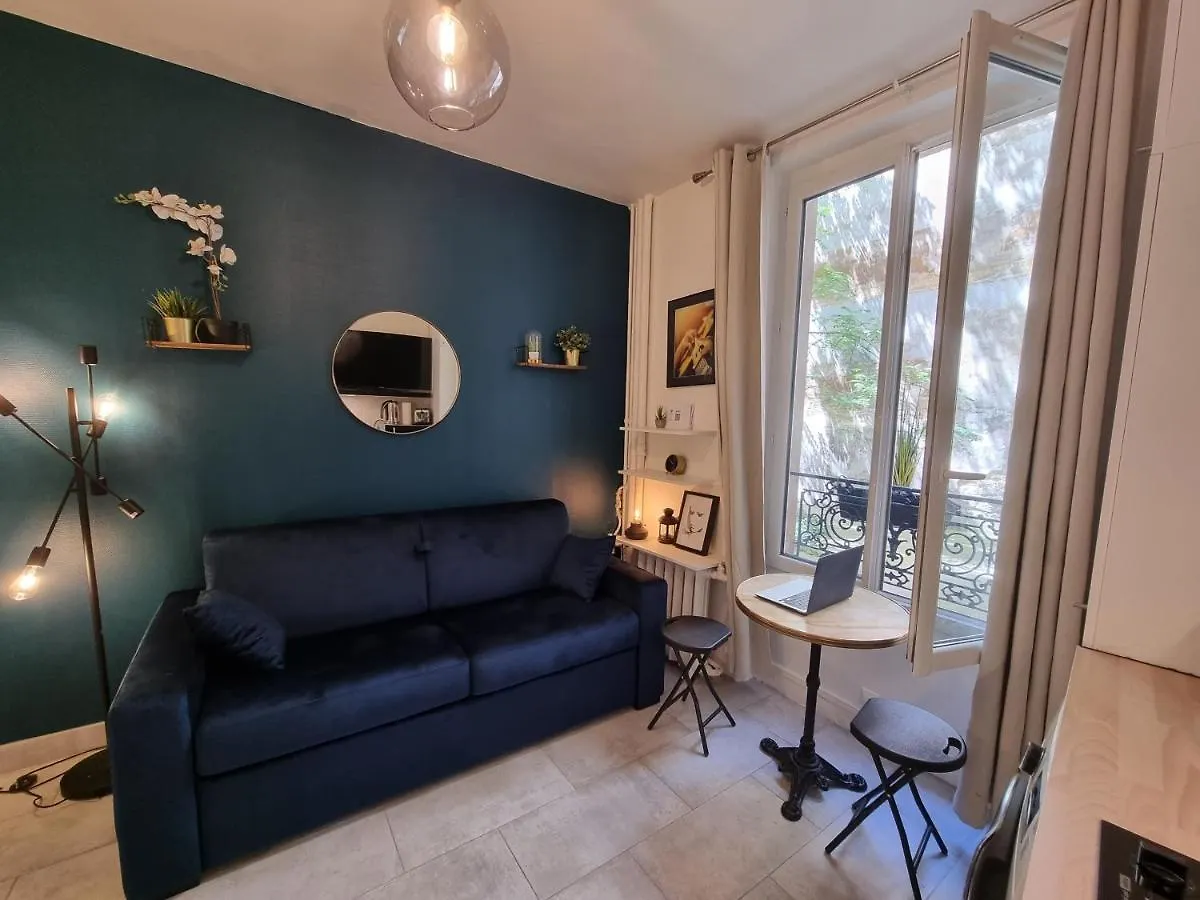Cosy Studio In Heart Of Montmartre Paris Apartment