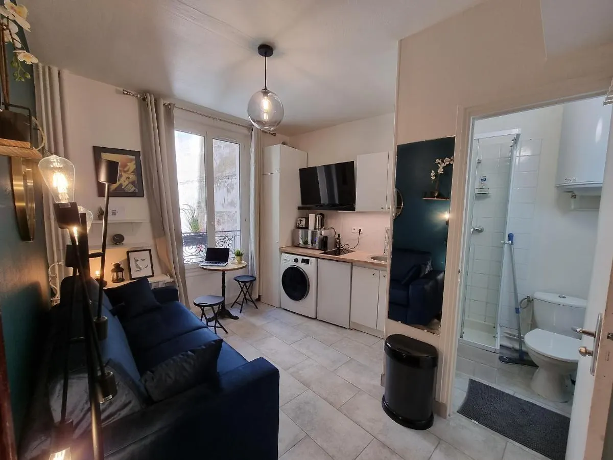 Apartment Cosy Studio In Heart Of Montmartre Paris